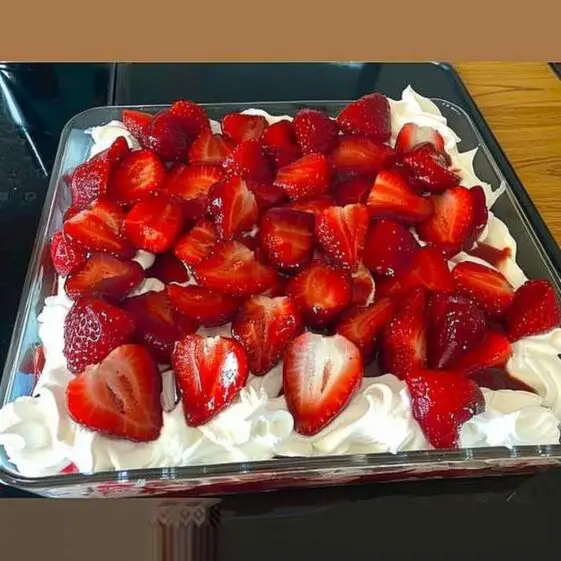 Strawberry Cream Cheese Icebox Cake – Findatorr