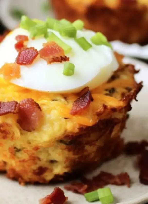 Loaded Bacon and Egg Hash Brown Muffins