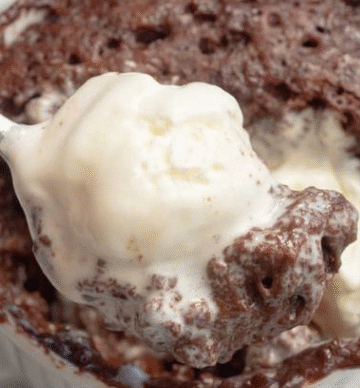 5-Minute Chocolate Mug Cake