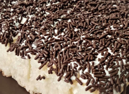 Eggless Cream Buns With Chocolate Rice