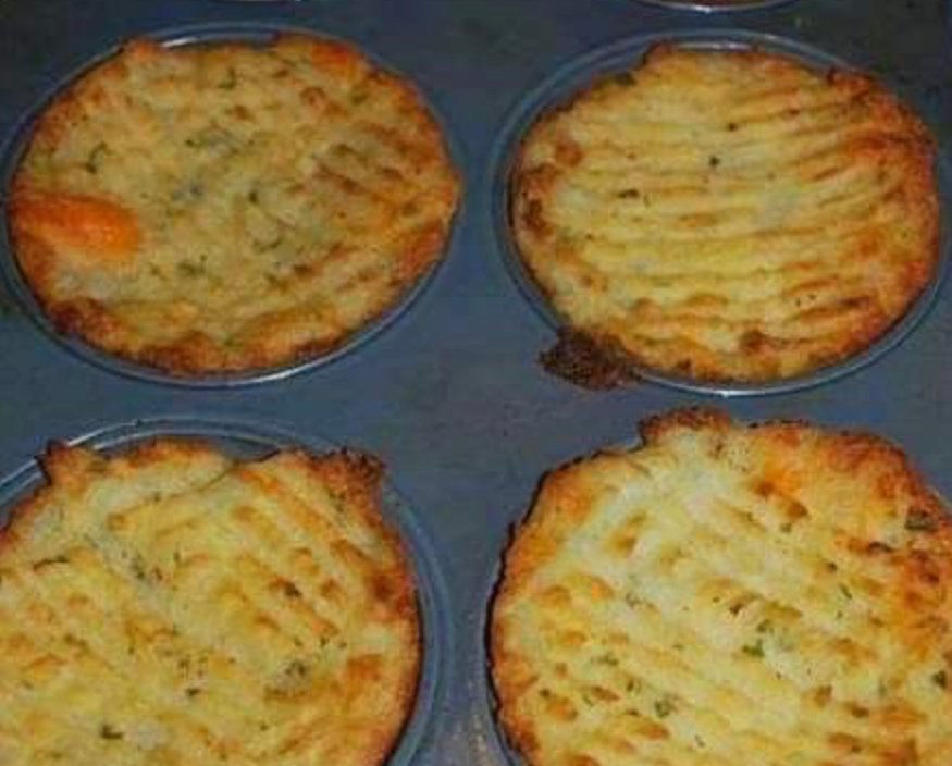Health meal, low carbs meals, keto meal
