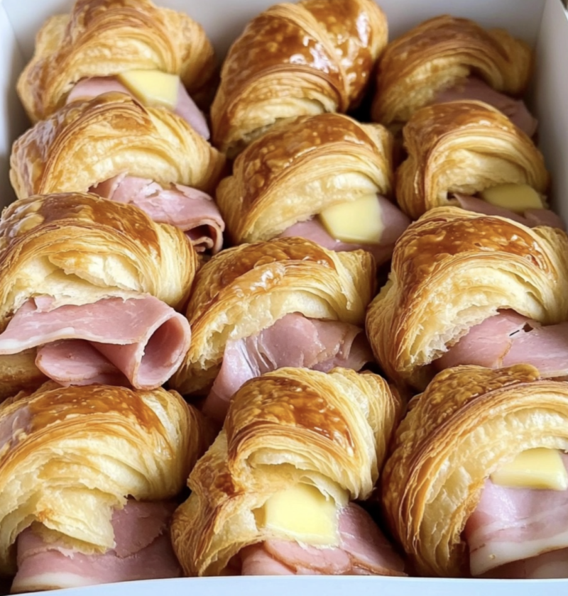 Delicious Ham and Cheese Croissants Delicious Ham and Cheese Croissants