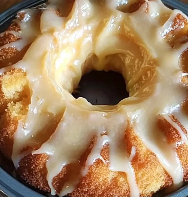 Restaurant-Style Salted Caramel Kentucky Butter Cake at Home