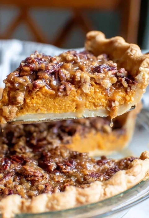 Easy Praline Pumpkin Pie — Cozy Fall Dessert for Holidays