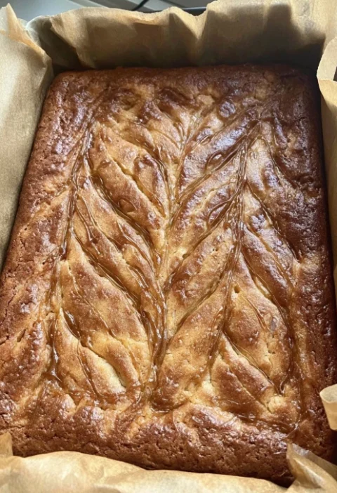 Salted Caramel Blondies