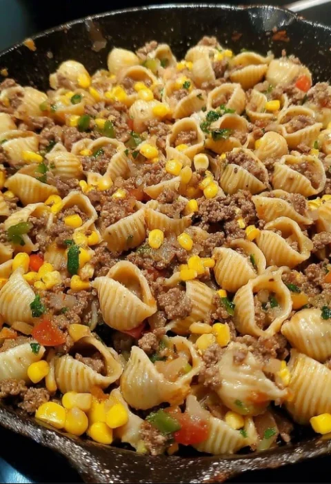Conchitas with Ground Beef