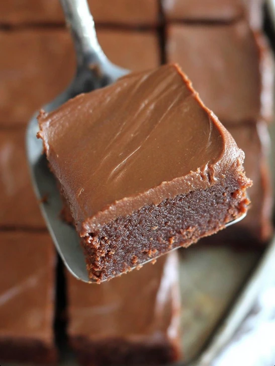 Mom’s Made-From-Scratch Hershey’s Cocoa Box Chocolate Cake