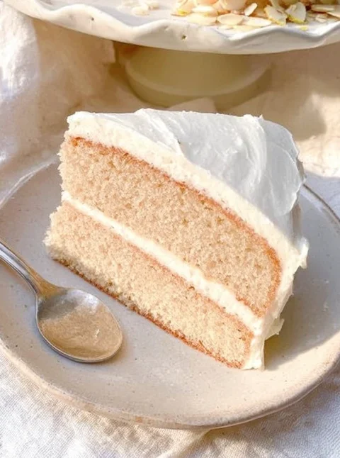Retro Holiday Table Alpine Almond Cake