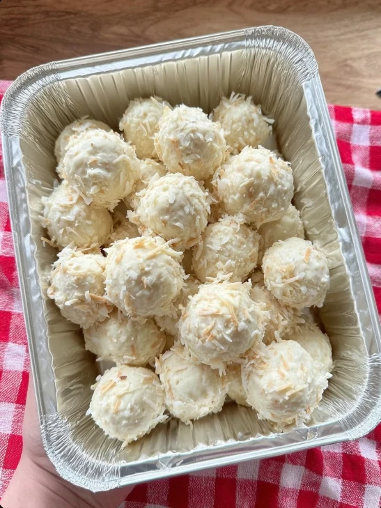 Slow Cooker Snowballs