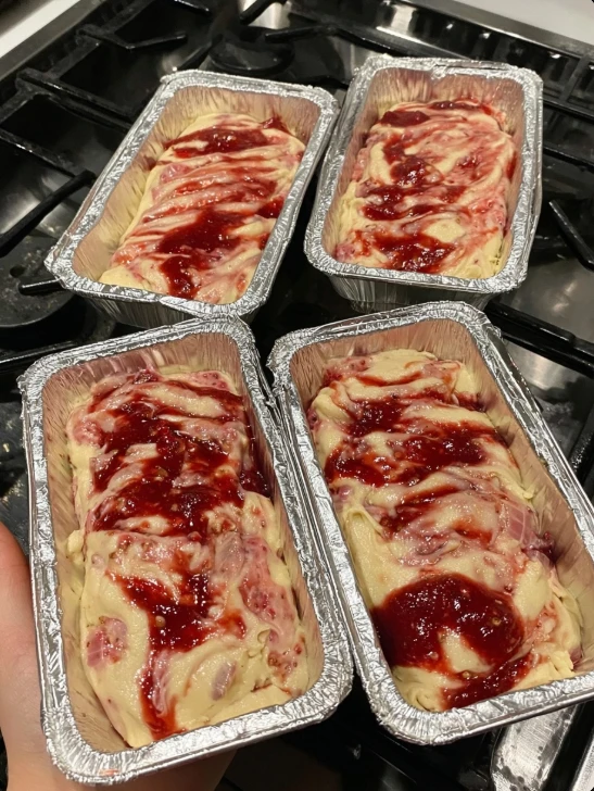 Quick & Delicious: 30-Minute Strawberry Swirl Loaf