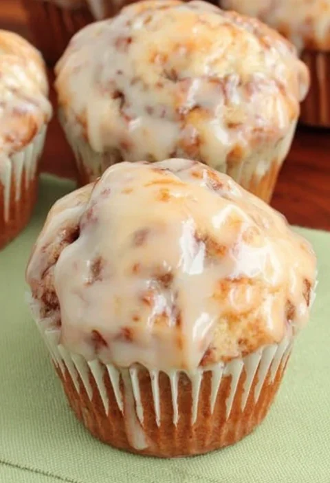 Warm Sunday-Morning Glazed Donut Muffins