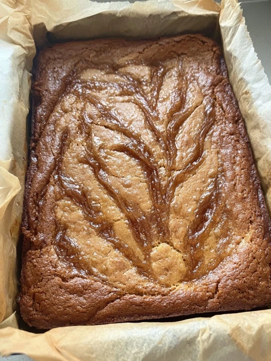 Warm Homestead Salted Caramel Blondies