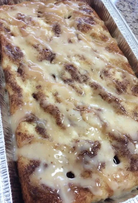 Big Mama’s Cinnamon Roll Cake