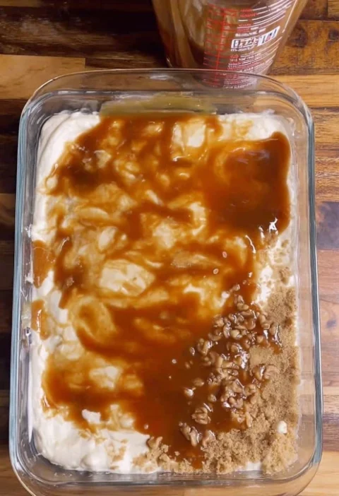 Retro Bakery Pecan Pie Cobbler