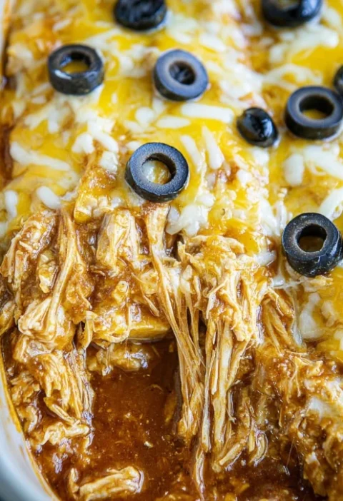 Slow Cooker Chicken Enchiladas