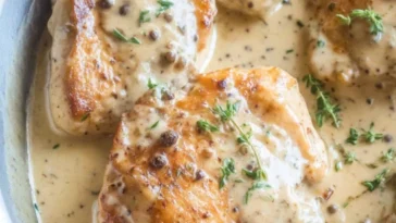 Aunt Betty’s Homestyle Chicken au Poivre