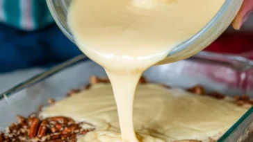 Christmas Chaos Cake