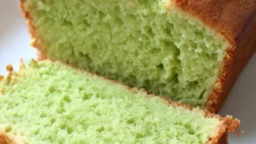 Old-Fashioned Family Pistachio Bread