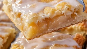 Chicago-Style Bakery Apple Slices