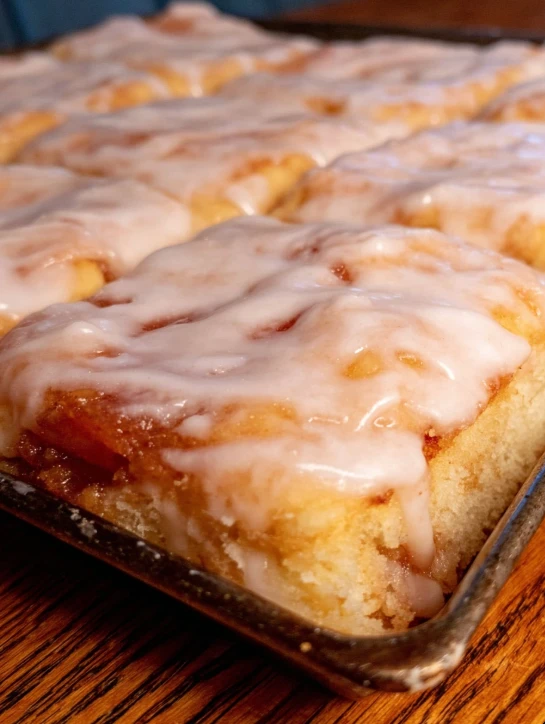 Chicago-Style Bakery Apple Slices