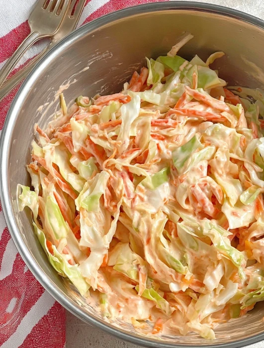 Creamy Tomato Cabbage