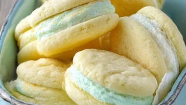 Parisian Cream Wafers