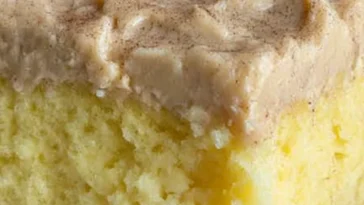 Snickerdoodle Poke Cake