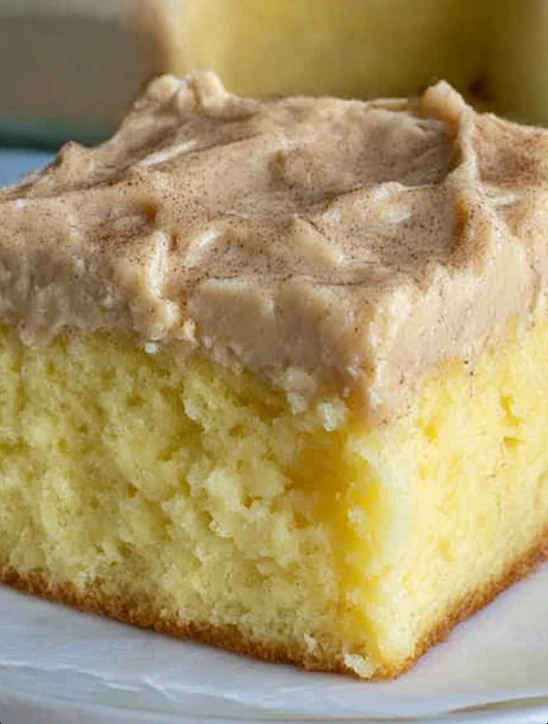 Snickerdoodle Poke Cake