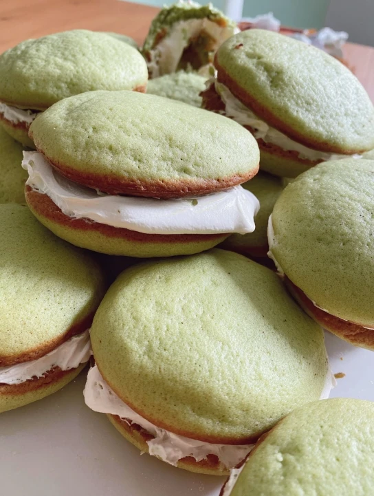 Pistachio Whoopie Pies